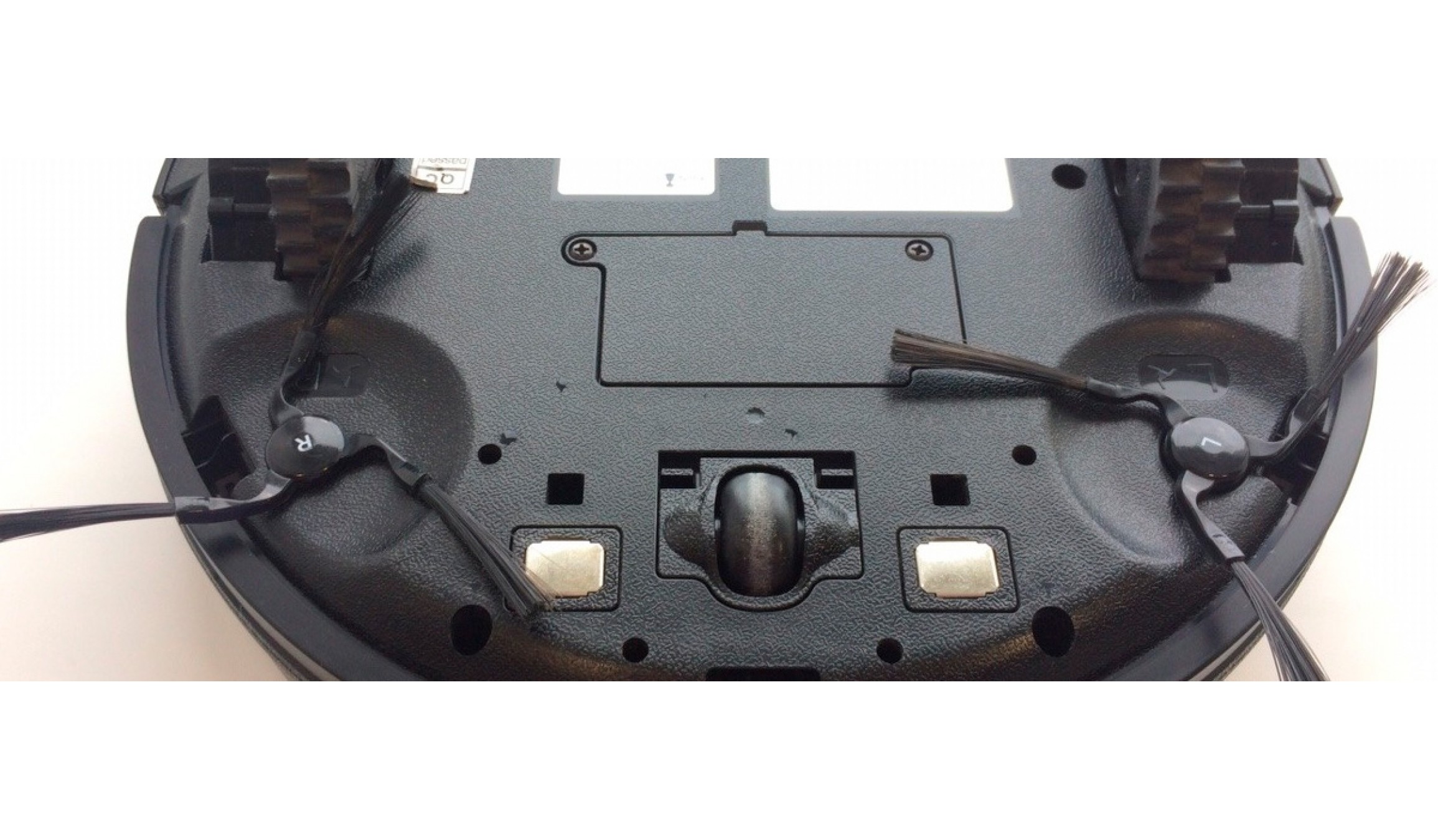 Разбираем робот-пылесос iCLEBO Arte