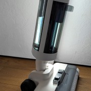 Моющий пылесос Clever&Clean HV-AQ900